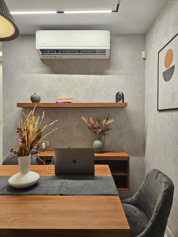 Calm & Dreamy Luxury Apts Pírgos 외부 사진