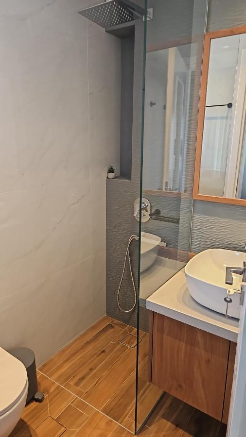 Calm & Dreamy Luxury Apts Pírgos 외부 사진
