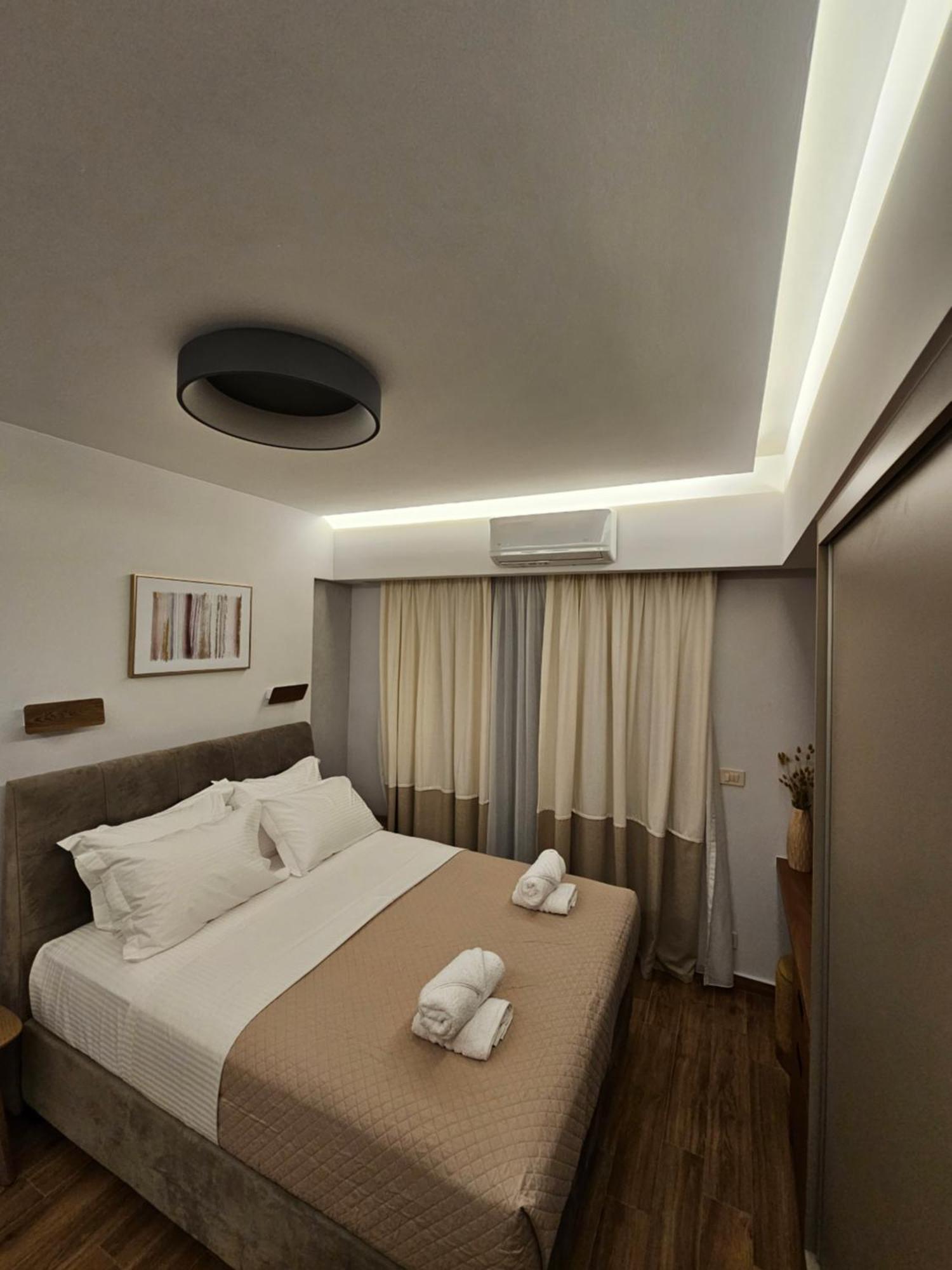 Calm & Dreamy Luxury Apts Pírgos 외부 사진